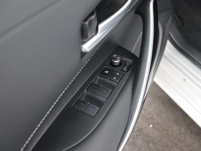 Toyota COROLLA Touring Sports 1.8 Hybrid Style Bi-Tone | Limited |