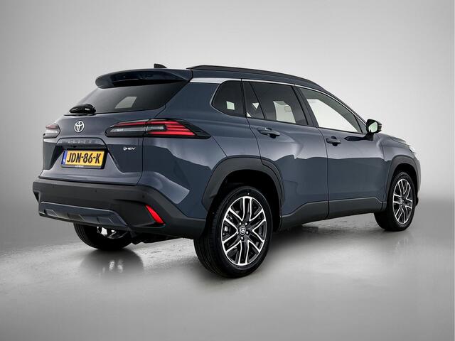 Toyota COROLLA Cross Hybrid 140 Dynamic | Navigatie | Stoelverwarming |