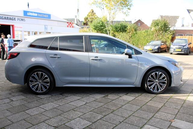 Toyota COROLLA 1.8 Hybrid Business Plus