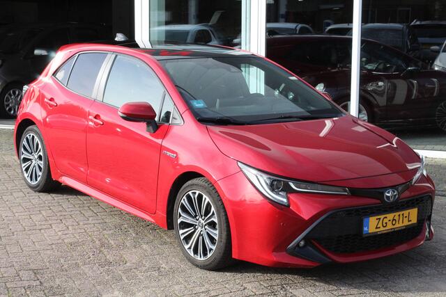 Toyota COROLLA 1.8 Hybrid Style//Navi//Camera//Schuifdak!!