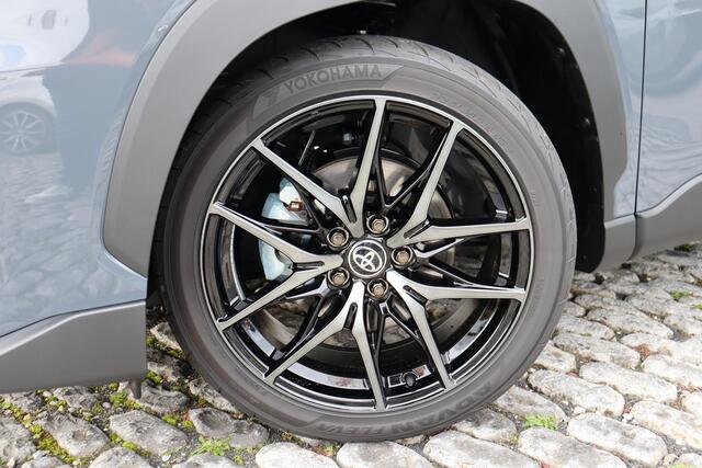 Toyota COROLLA Cross Hybrid 180 GR Sport, Apple Carplay, Android auto, JBL Audio, Panoramisch Dak, Parkeercamera, Parkeersensoren,