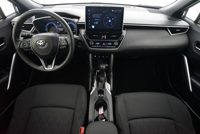 Toyota COROLLA Cross Hybrid 140 Style