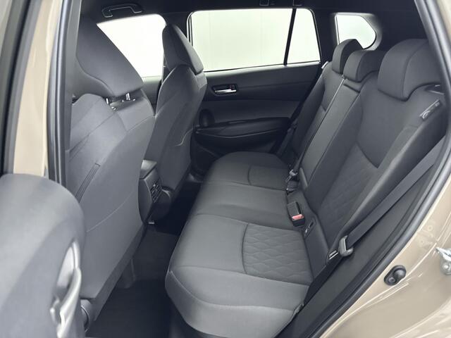 Toyota COROLLA Cross Hybrid 140 Dynamic | NIEUW & DIRECT LEVERBAAR | Prijs inclusief alle acties | Facelift Model |