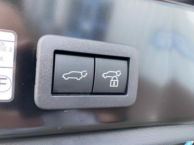 Toyota COROLLA Cross Hybrid 140 Style