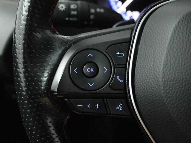 Toyota COROLLA Touring Sports 2.0 Hybrid GR-Sport | Apple CarPlay / Android Auto (Navigatie ) | Trekhaak | PDC |