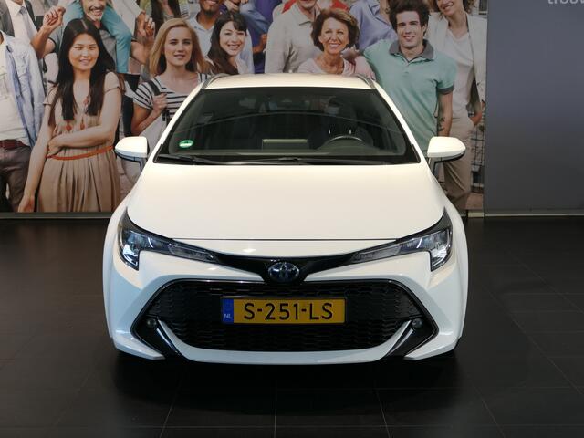Toyota COROLLA Touring Sports 1.8 Hybrid Dynamic *Dealer onderhouden!* - Adaptive cruise, camera, navi
