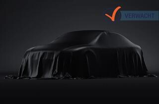 toyota-corolla-hybrid-140-dynamic