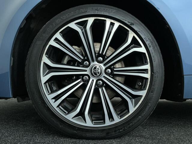 Toyota COROLLA Touring Sports 2.0 Hybrid Dynamic Rijklaar | Trekhaak | 4 Seizoen