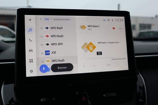 Toyota COROLLA Hybrid 140 Dynamic AllSeasons/AdaptiveCruise/Keyless