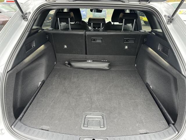 Toyota COROLLA Touring Sports Hybrid 140 Dynamic | All-in prijs | Apple/Android | Camera | Navigatie |