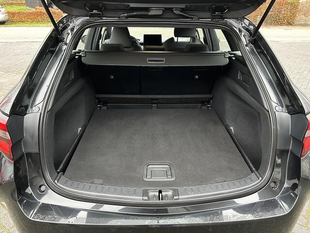 Toyota COROLLA Touring Sports Hybrid 140 Active