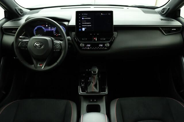 Toyota COROLLA Cross Hybrid 180 GR Sport | Panoramadak | Nieuwe Auto | 10 jaar garantie |