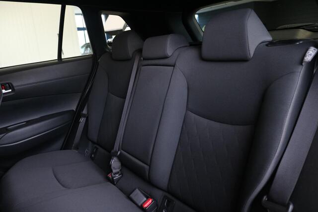 Toyota COROLLA Cross Hybrid 140 Dynamic Limited, Blind Spot, Stoel & Stuurverwarming, Sensoren!