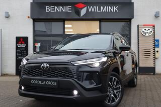 toyota-corolla-hybrid-140-dynamic