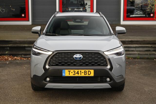 Toyota COROLLA Cross 2.0 High Power Hybrid First Edition | Apple Carplay | 197 pk | Achteruitrijcamera |