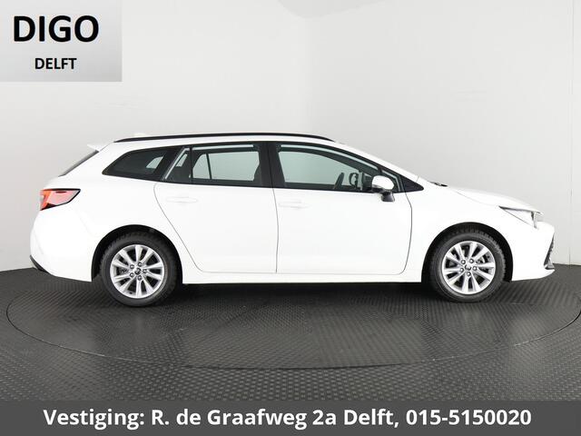 Toyota COROLLA Touring Sports Hybrid 140 Business | Stuur-/Stoelverwarming | Parkeersensoren | Apple Carplay & AndriodAUTO | Navigatie