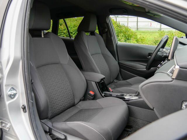 Toyota COROLLA Touring Sports 1.8 Hybrid Business Plus | CAMERA | APPLE CARPLAY | CRUISE CONTROL |