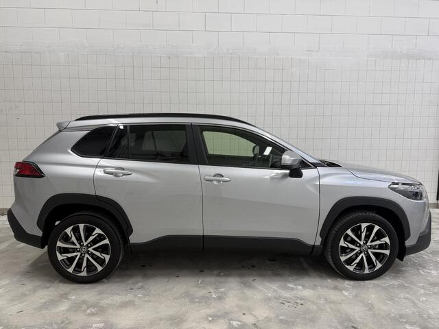 Toyota COROLLA Cross Hybrid 140 Style PDC / Dodehoek / Elektr. achterklep / 18 inch