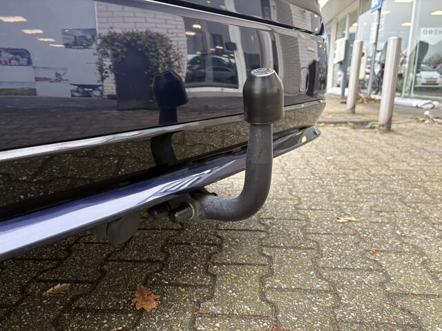 Toyota COROLLA 1.2 Dynamic | Stoelverwarming | Trekhaak | 1300kg Trekgewicht |