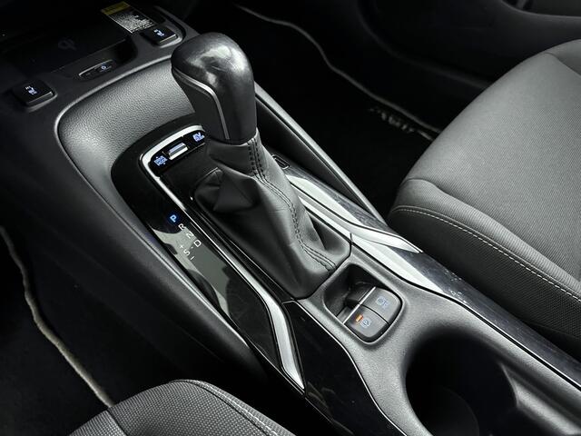 Toyota COROLLA Touring Sports 2.0 Hybrid Style | Trekhaak | Navigatie | Parkeersensoren | Stoel -/ Stuurwielverwarming |