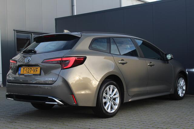Toyota COROLLA Touring Sports Hybrid 140 Active | Incl. 12 maanden garantie | Achteruitrijcamera | Navigatie | Bluetooth | Cruise control | Climate control | DAB | Lichtmetalen velgen | Airco