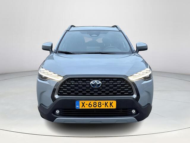 Toyota COROLLA Cross Hybrid 140 Style **NAVIGATIE/ DODEHOEK DETECTIE/ STOELVERWARMING/ PARKEERSENSOREN/ GARANTIE**