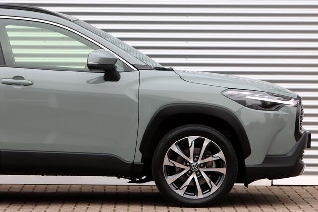 Toyota COROLLA Cross Hybrid 140 Style Urban Khaki