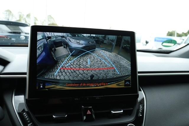 Toyota COROLLA Cross Hybrid 180 GR Sport, Apple Carplay, Android auto, Pano dak, JBL Audio, BSM, Elek Achterklep.