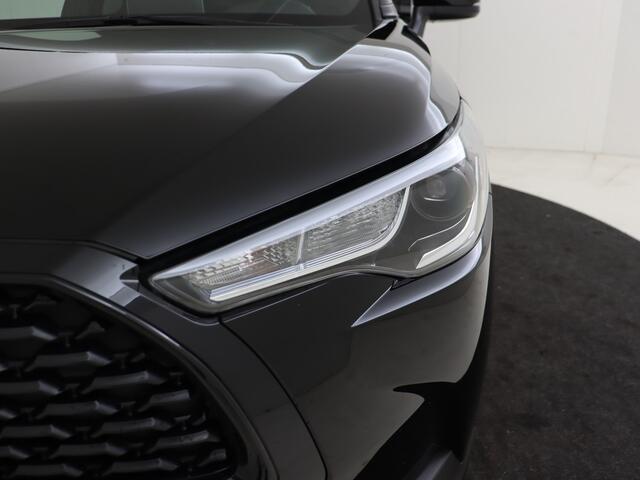 Toyota COROLLA Cross Hybrid 140 Business GR Sport | DEMO & DIRECT LEVERBAAR | 18 inch GR Sport Velgen | Privacy Glass | Premium Uitgevoerd | Demo Jeffrey