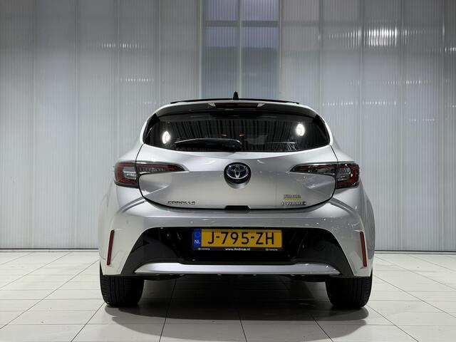 Toyota COROLLA 1.8 Hybrid Executive | Panoramadak | Dealer onderhouden | Parkeersensoren V+A | Stoelverwarming |