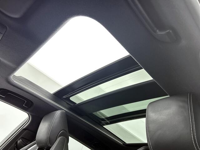 Toyota COROLLA Touring Sports 2.0 Hybrid Premium | 1e Eigenaar | Schuif- Opendak | Leder | Navigatie | Stoelverwarming | Blindspot |