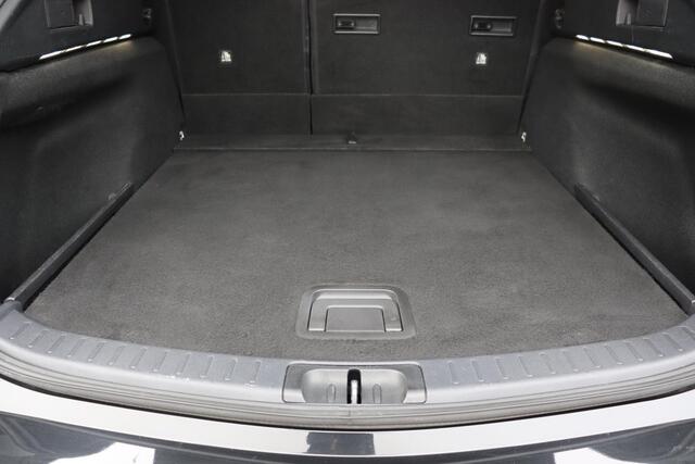 Toyota COROLLA Touring Sports 1.8 Hybrid Business , Stuur- en stoelverwarming, Elektrische achterklep