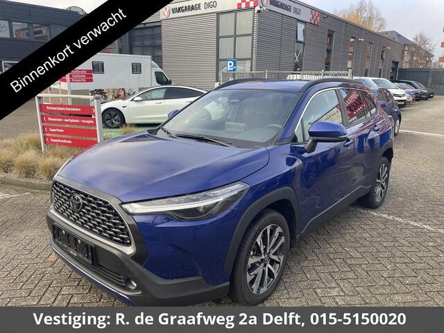 Toyota COROLLA Cross Hybrid 140 Style Bi-Tone | Stuur-/ & Stoelverwarming | Parkeersensoren | Dodehoek detectie | Elektrische kofferbak