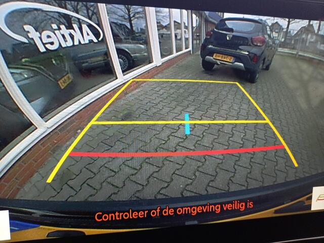 Toyota COROLLA 1.8 HYBRID STYLE