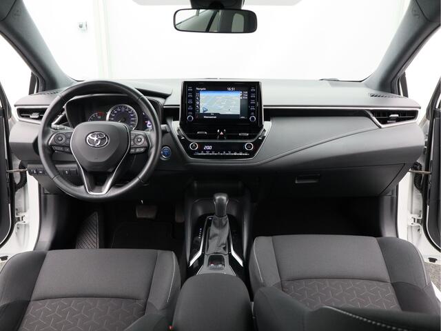 Toyota COROLLA Touring Sports 1.8 Hybrid Active/ lage km/ trekhaak