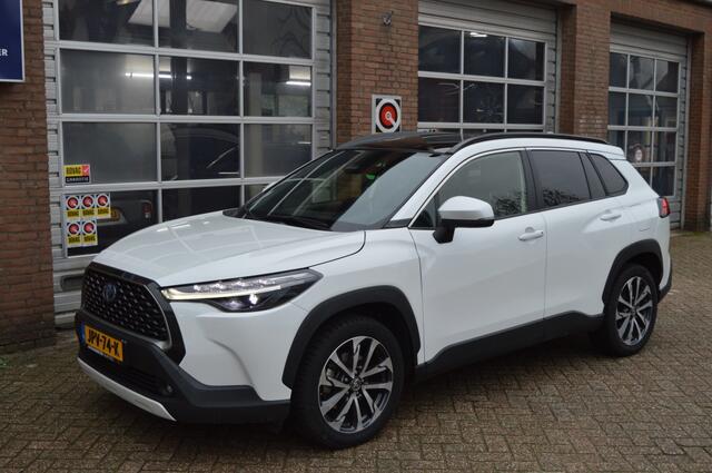 Toyota COROLLA 2.0 HP Hybrid Lau.Ed, Trekhaak, Panorama dak, Camera,