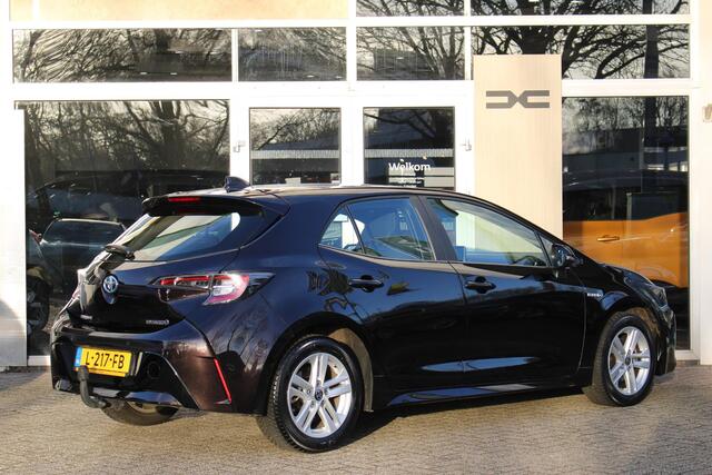 Toyota COROLLA 1.8 Hybrid Active Automaat | Climate control | Trekhaak | Achteruitrij camera | All season banden