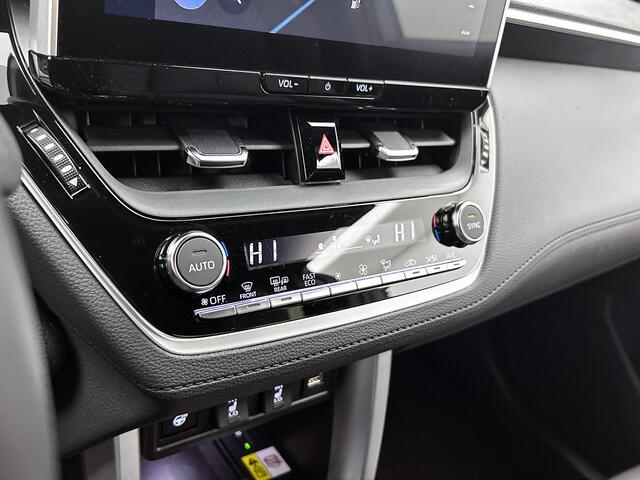 Toyota COROLLA Cross Hybrid 200 Executive | Trekhaak |