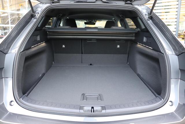 Toyota COROLLA Touring Sports Hybrid 140 Dynamic , Nieuw en direct leverbaar met ¤2.000,- voordeel