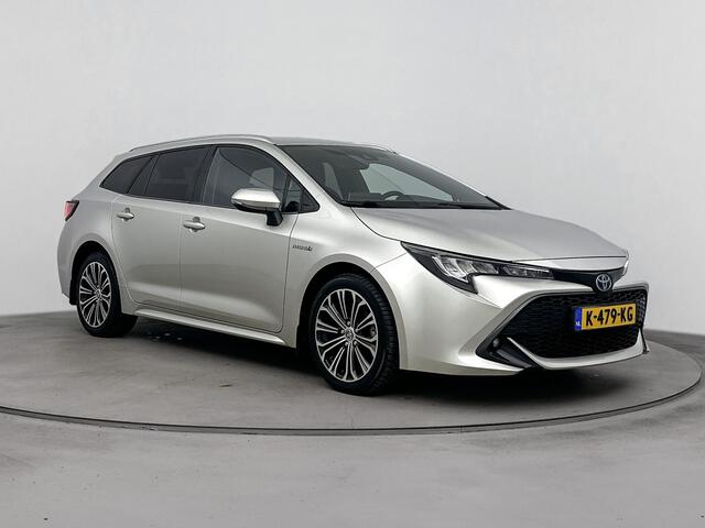 Toyota COROLLA Touring Sports 1.8 Hybrid Dynamic | 1E Eig! | Parkeercamera Achter | Stoelverwarming | Draadloze Telefoonlader | 17'' Lichtmetalen Velgen | Apple Carplay/Android Auto |