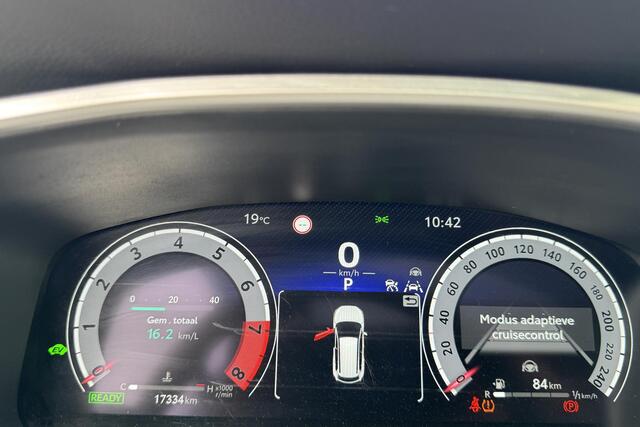 Toyota COROLLA Cross 2.0 High Power Hybrid Executive Edition Panoramadak, Dodehoekdetectie, Parkeersensoren voor + achter, Elektrische achterklep, Led, Navi, Garantie t/m 2034!