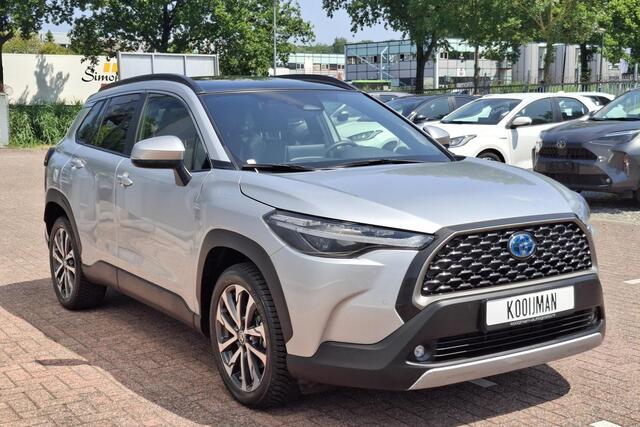 Toyota COROLLA Cross Hybrid 200 Executive edition Panoramadak, Dodehoekdetectie, Parkeersensoren voor + achter, Elektrische achterklep, Led, Navi, Garantie t/m 2034!