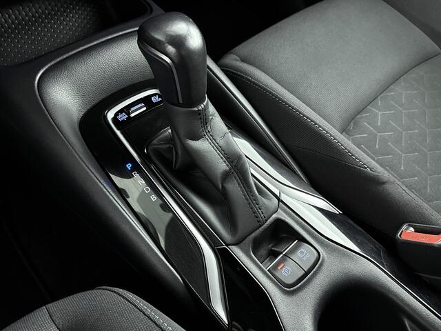 Toyota COROLLA Touring Sports 1.8 Hybrid Active | NL-Auto | Apple Carplay -/ Android Auto |