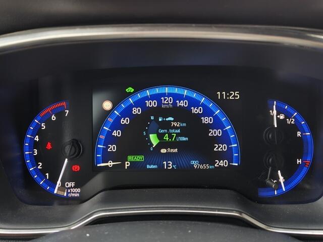 Toyota COROLLA 1.8 Hybrid Dynamic | Sensoren voor | Stoelverwarming | Android A