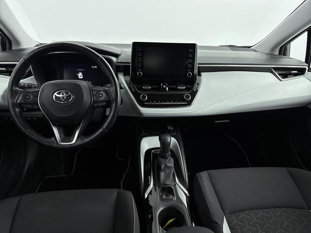 Toyota COROLLA Touring Sports 2.0 Hybrid Style | UNIEK Interieur | Stoel -/ Stuurwielverwarming | Navigatie | Parkeersensoren |