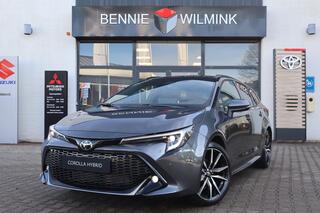 toyota-corolla-touring-sports-hybri