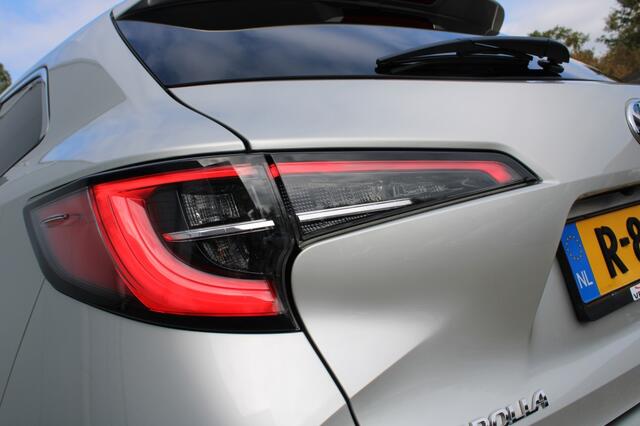 Toyota COROLLA Touring Sports 2.0 Hybrid Executive + Trekhaak