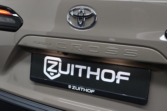 Toyota COROLLA Cross Hybrid 180 Executive | Outdoor Pack ¤ 3.500,- voorraad voordeel! | Adaptive-cruise | JBL Audio | Leder | 360° Camera | Clima | Parkeerhulp | Elek. Achterklep | Apple Carplay & Android Auto | Winterpakket | Keyless | Dodehoekdet