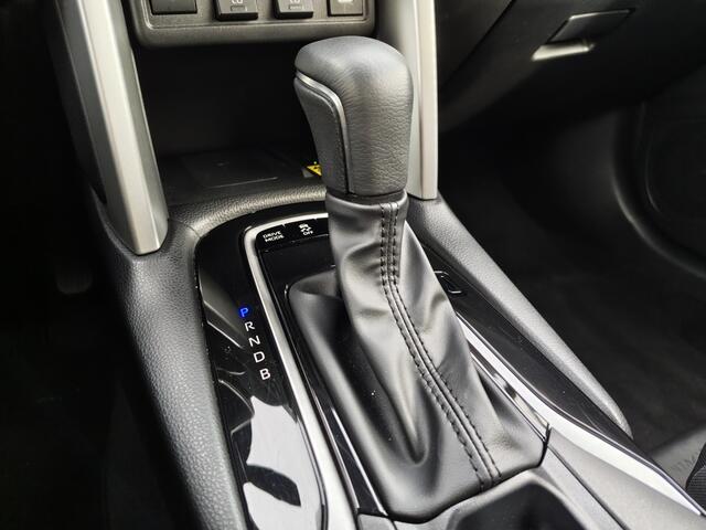 Toyota COROLLA Cross Hybrid 140 Style | Sensoren v/a | El. Achterklep | Stoel- & Stuu