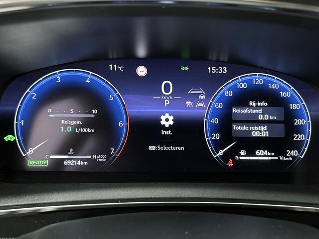 Toyota COROLLA Touring Sports Hybrid 140 Active | 1e Eigenaar | BTW'er | Apple Carplay / Android Auto | Camera | Facelift Model |